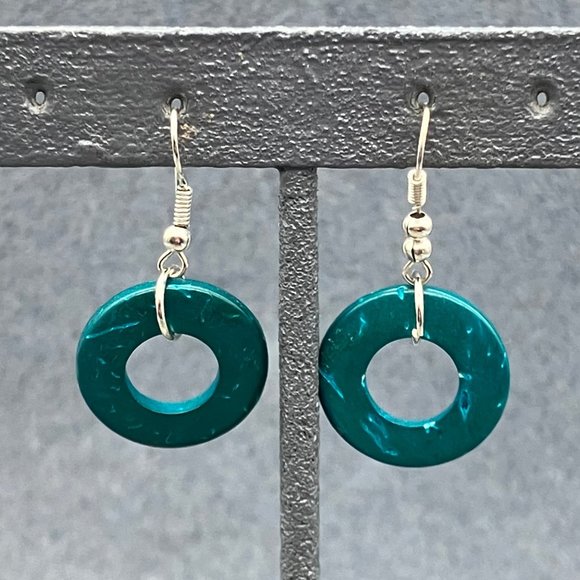 Jewelry - Dangle Pierced Earrings Teal Blue Shell Ring Circle Silver Hook Retro BoHo Beach